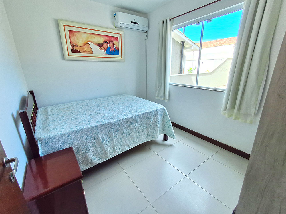 Dormit&oacute;rio 01