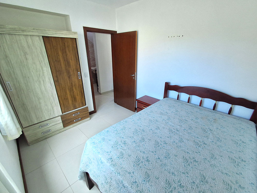 Dormit&oacute;rio 01